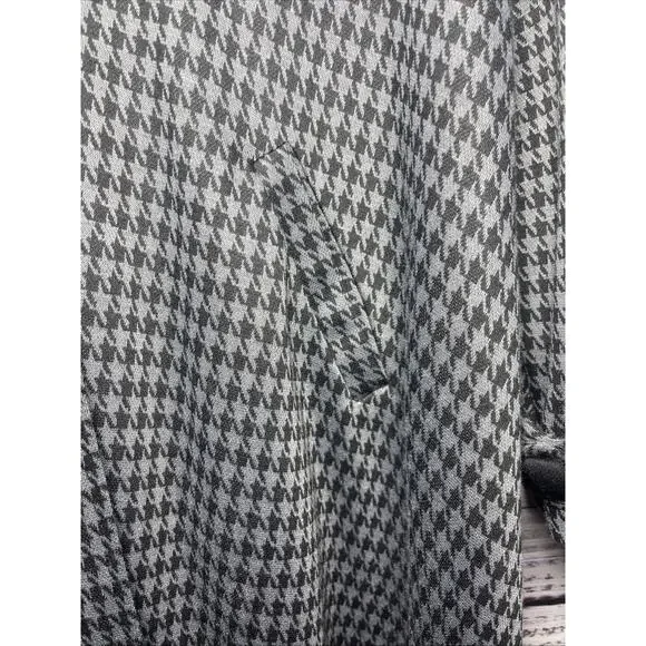 Fever Black And Gray Witchy Grunge Indie Overcoat Size M 3 Button W/ Pocket - Picture 7 of 10